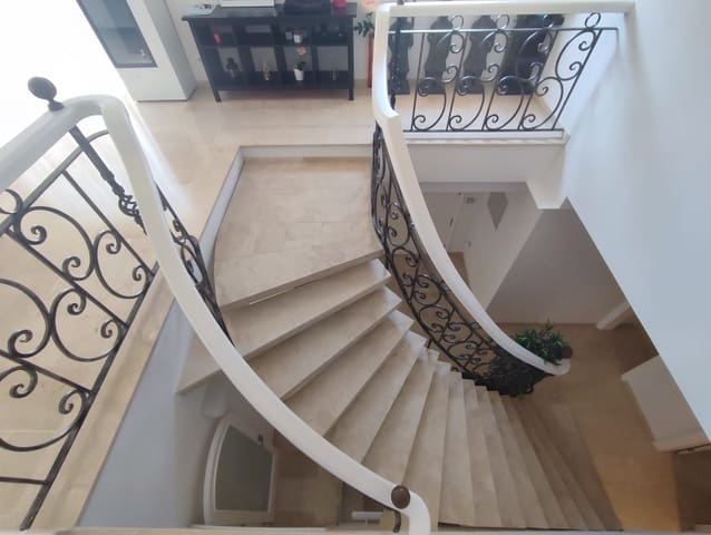 5 quarto Moradia para venda em Alcúdia com garagem - 4 990 000 € (Ref: 8968205)