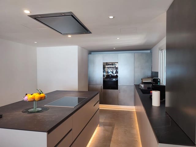 5 quarto Moradia para venda em Alcúdia com garagem - 4 990 000 € (Ref: 8968205)