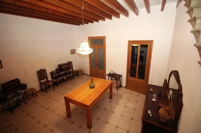 4 soveværelse Villa til salg i Sa Pobla med garage - € 410.000 (Ref: 8970313)