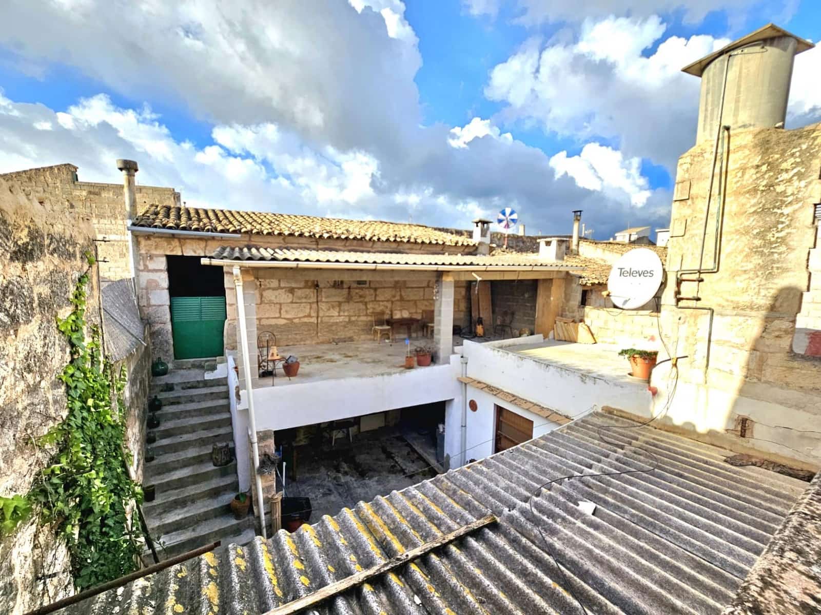 4 soveværelse Villa til salg i Sa Pobla med garage - € 410.000 (Ref: 8970313)