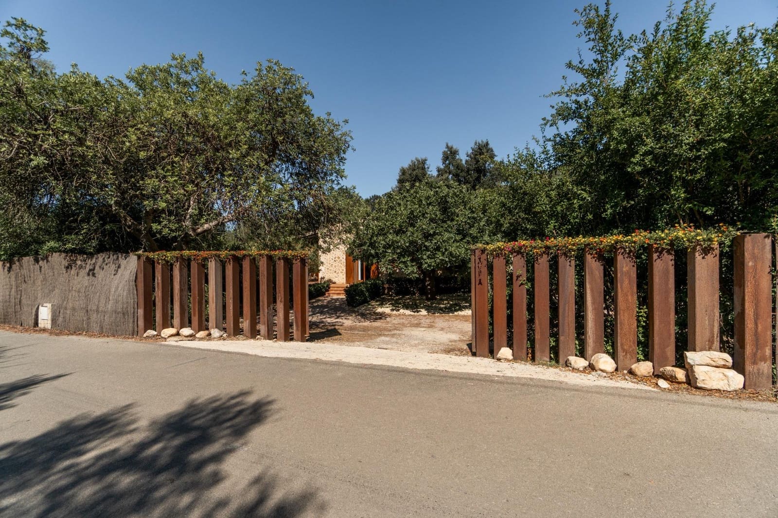 2 soveværelse Villa til salg i Campanet med swimmingpool - € 1.150.000 (Ref: 9062278)