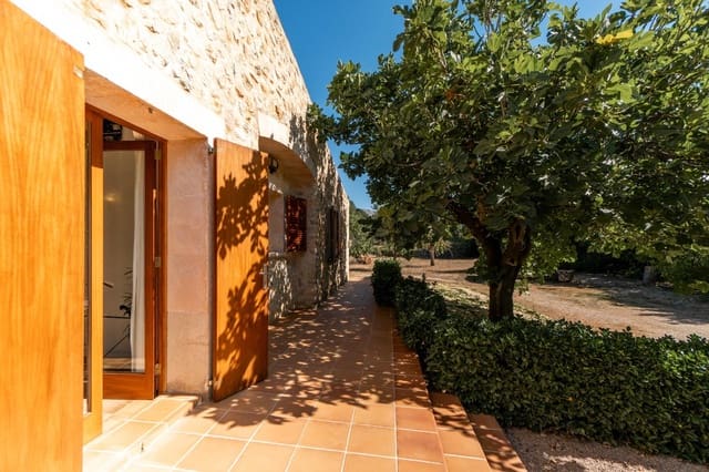 2 soveværelse Villa til salg i Campanet med swimmingpool - € 1.150.000 (Ref: 9062278)