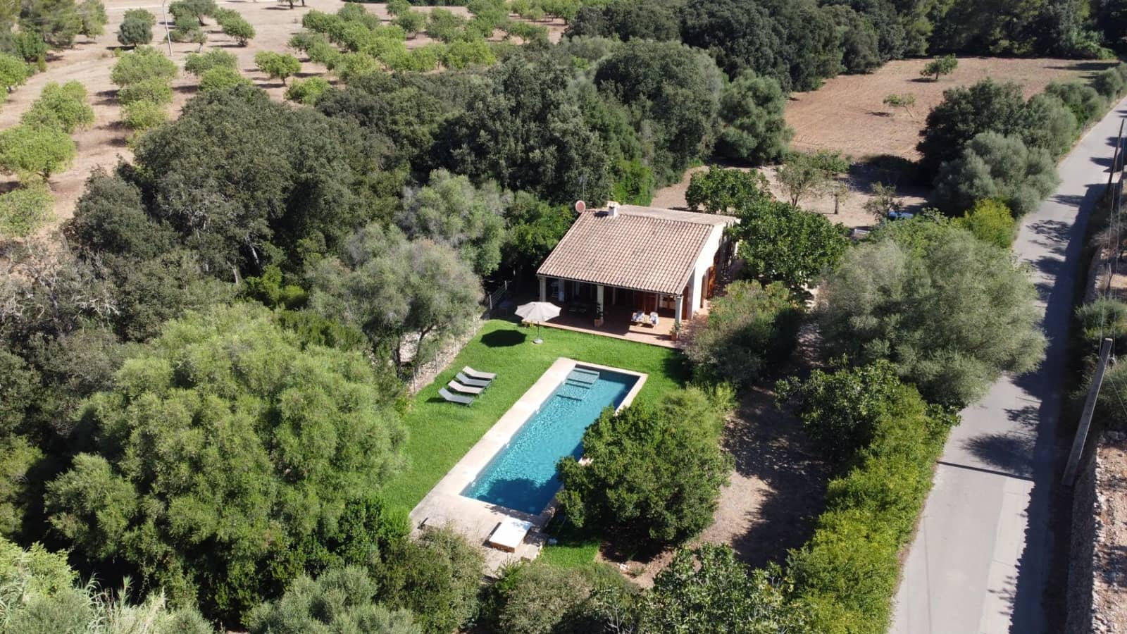 2 soveværelse Villa til salg i Campanet med swimmingpool - € 1.150.000 (Ref: 9062278)