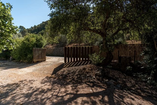 2 soveværelse Villa til salg i Campanet med swimmingpool - € 1.150.000 (Ref: 9062278)