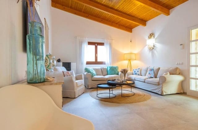 3 soverom Villa til salgs i Alcúdia - € 850 000 (Ref: 9118652)