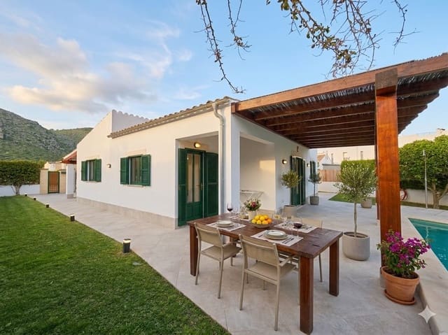 3 sovrum Villa till salu i Alcúdia med pool garage - 845 000 € (Ref: 9118652)