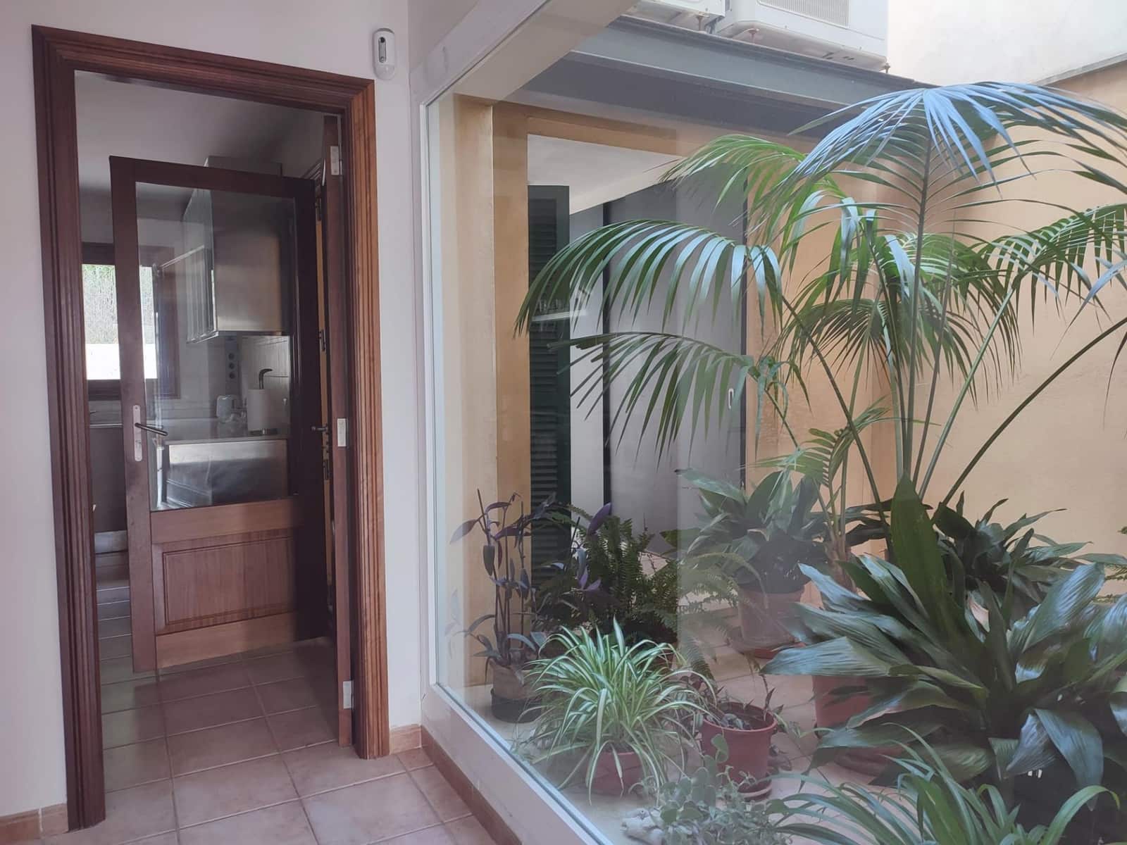 4 soverom Rekkehus til salgs i Aucanada - € 1 650 000 (Ref: 9142810)