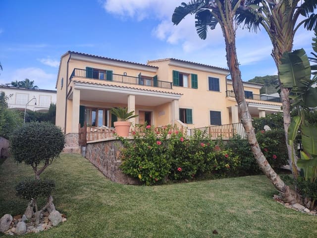 4 soveværelse Rækkehus til salg i Aucanada, Alcúdia - € 1.650.000 (Ref: 9142810)