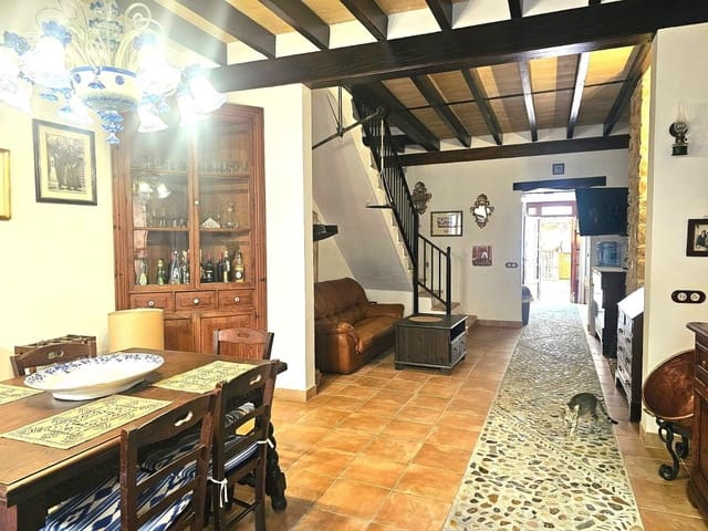 3 soveværelse Villa til salg i Petra - € 475.000 (Ref: 9269674)