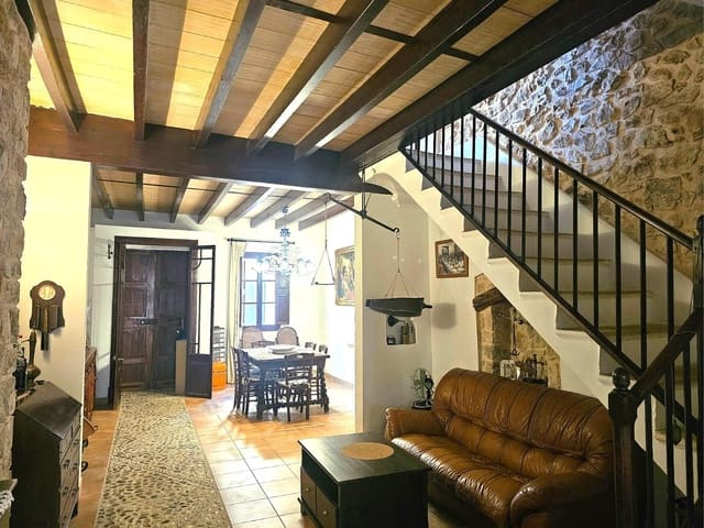 3 soveværelse Villa til salg i Petra - € 475.000 (Ref: 9269674)