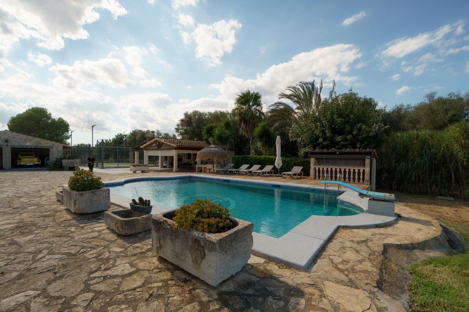 4 bedroom Villa for sale in Santa Margalida with garage - € 2,000,000 (Ref: 9301007)