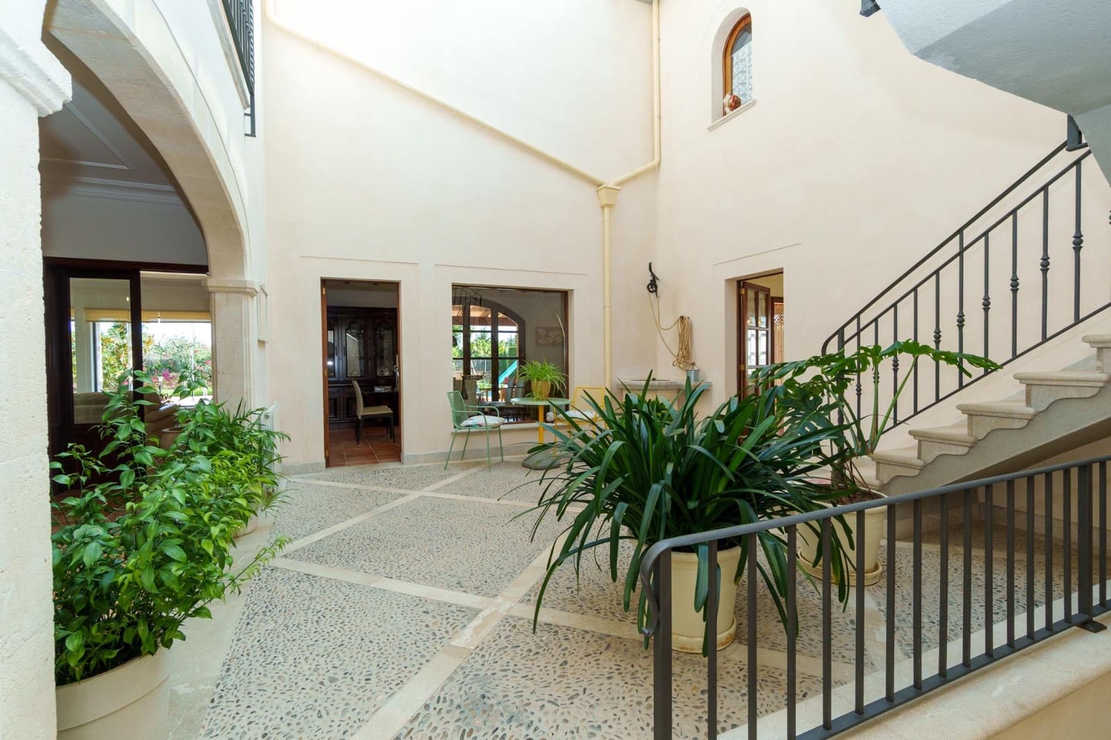 4 soverom Villa til salgs i Lloseta med garasje - € 2 500 000 (Ref: 9330598)