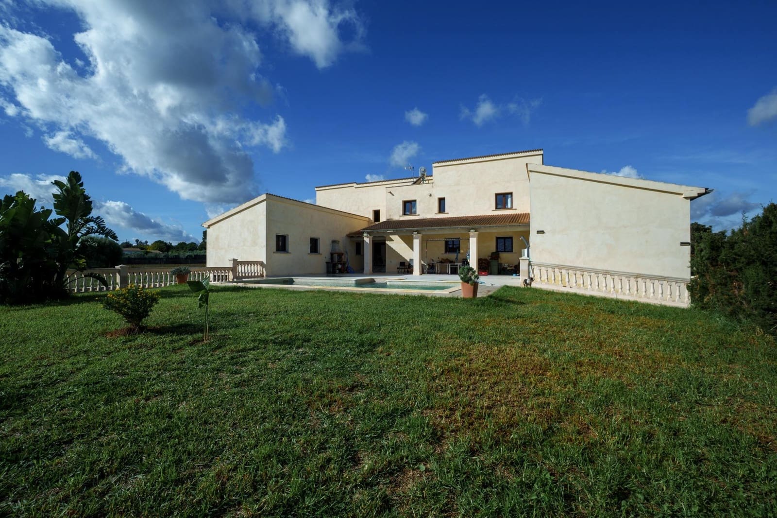 7 soverom Villa til salgs i Ca'n Picafort med garasje - € 1 720 000 (Ref: 9359541)