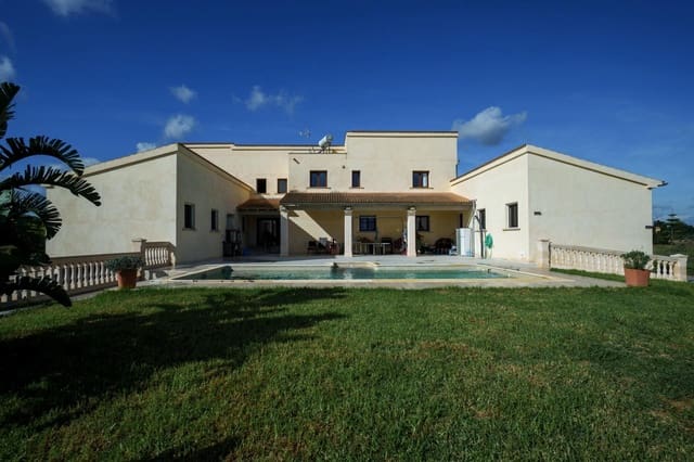 7 soverom Villa til salgs i Ca'n Picafort, Santa Margalida med garasje - € 1 720 000 (Ref: 9359541)