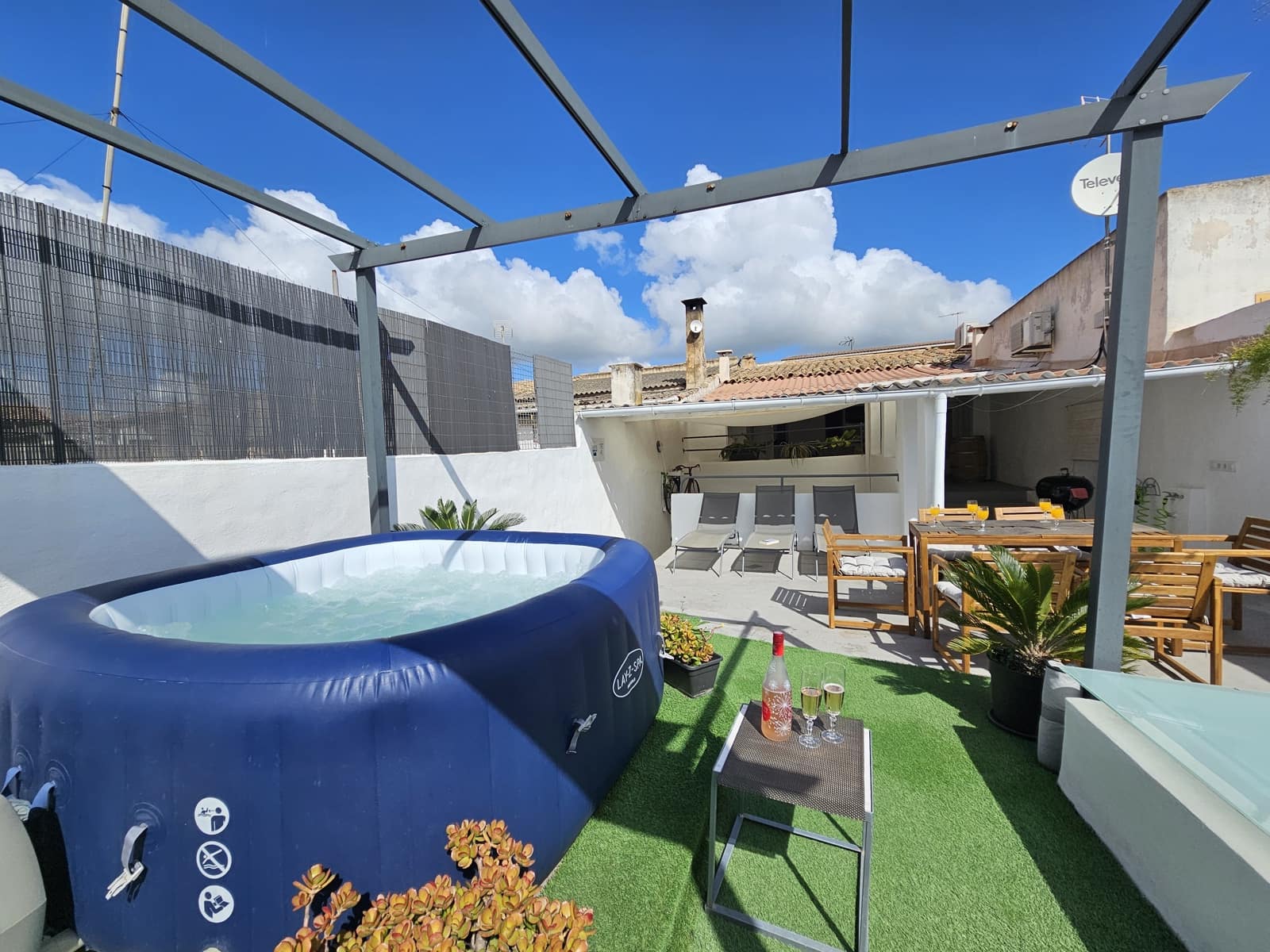 Casa de 5 habitaciones en María de la Salud / María de la Salut en venta - 550.000 € (Ref: 9572252)