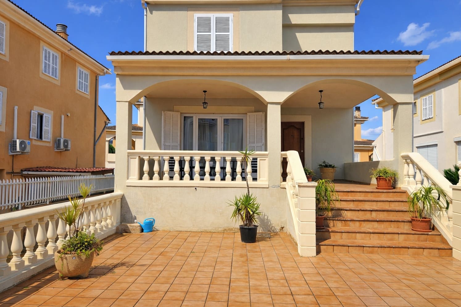 4 bedroom Villa for sale in Inca with garage - € 650,000 (Ref: 9656942)