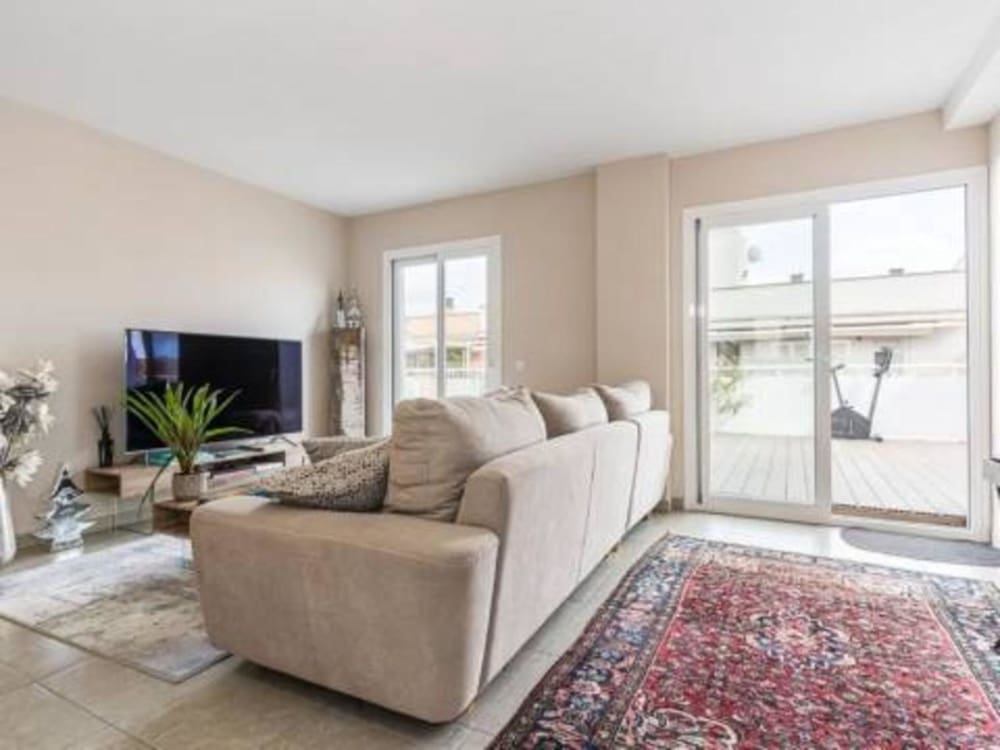 3 bedroom Flat for sale in Portixol with garage - € 1,350,000 (Ref: 7087813)