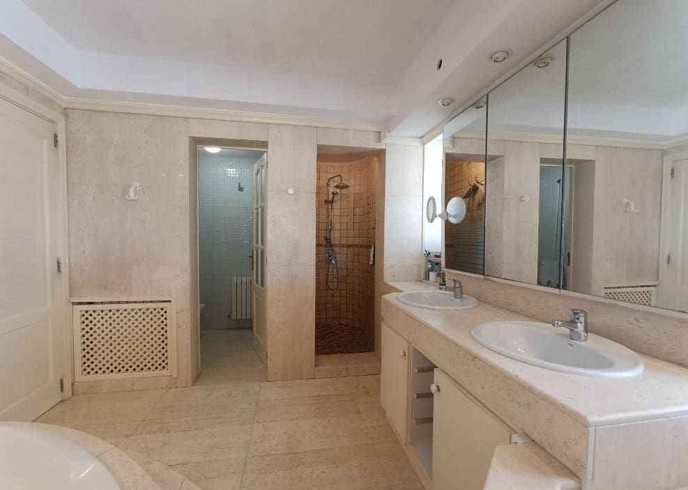 2 quarto Casa em Banda para venda em Costa de la Calma - 1 100 000 € (Ref: 7951054)