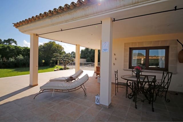 5 soveværelse Villa til salg i Alcúdia - € 2.700.000 (Ref: 9158320)