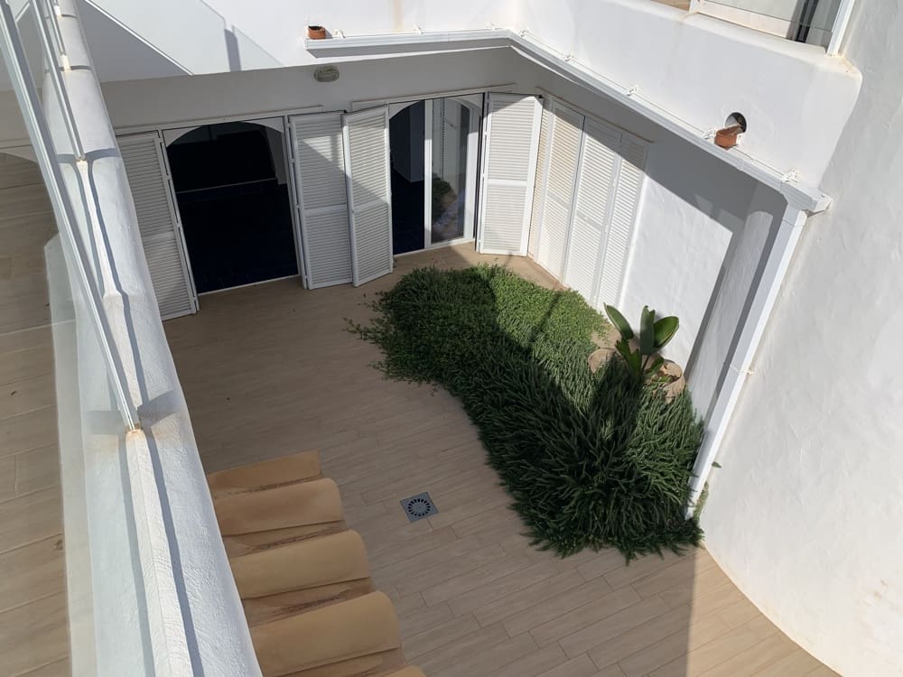 4 soveværelse Byhus til salg i Cala d'Or med swimmingpool garage - € 3.850.000 (Ref: 9197133)