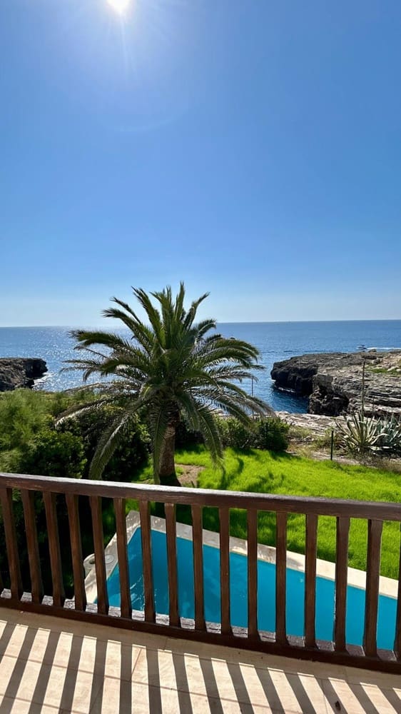 4 soveværelse Byhus til salg i Cala d'Or med swimmingpool garage - € 3.850.000 (Ref: 9197133)