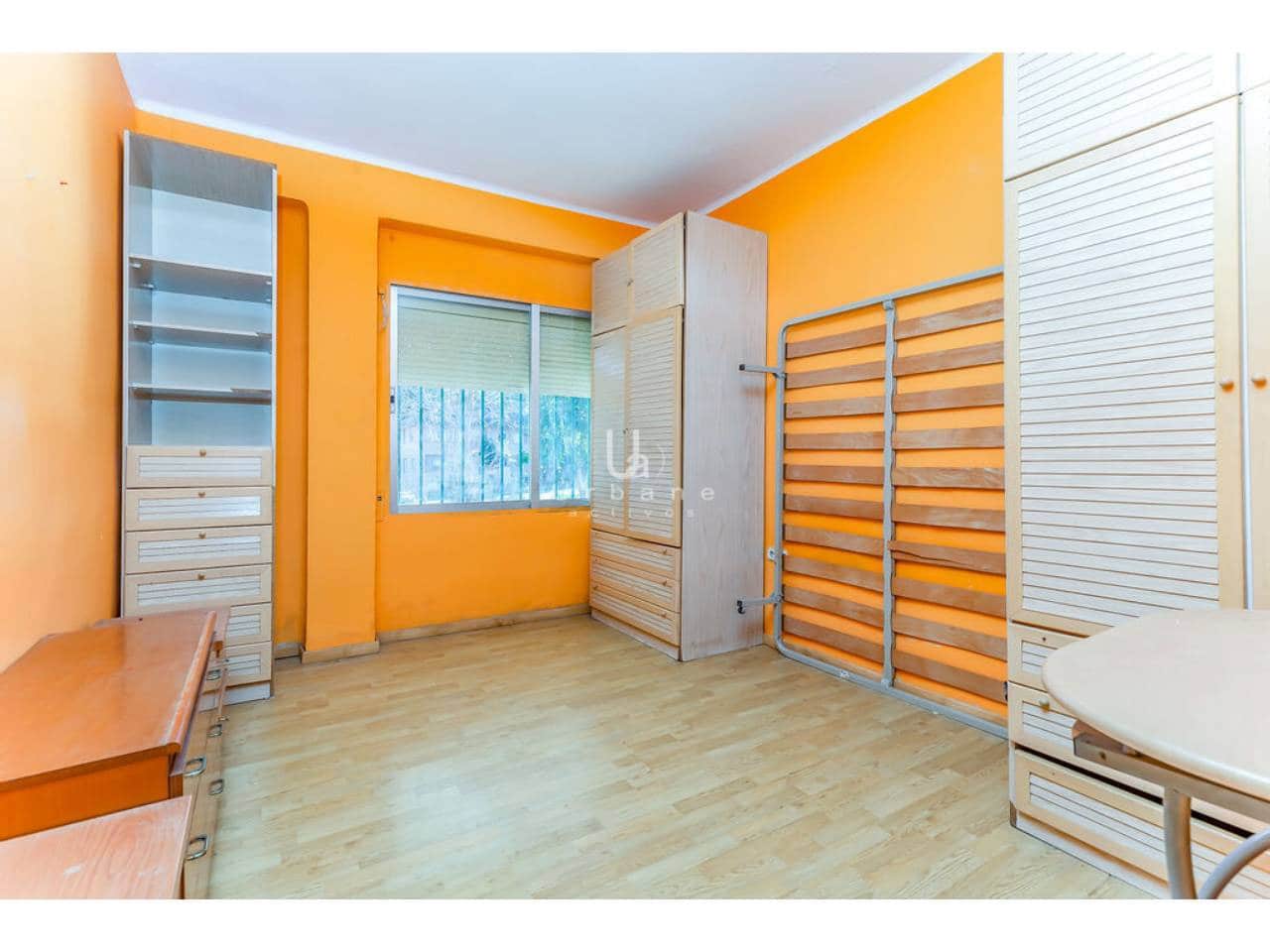 4 sovrum Villa till salu i Godelleta med pool garage - 188 200 € (Ref: 10008145)