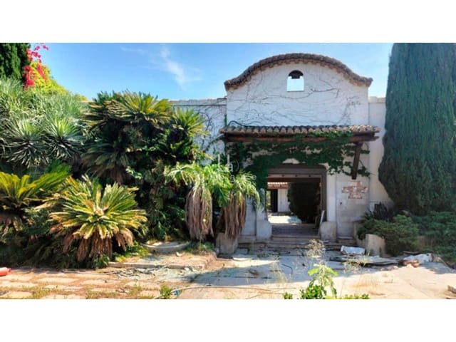 21 bedroom Hotel for sale in Vilamarxant / Villamarchante - € 763,440 (Ref: 10010088)