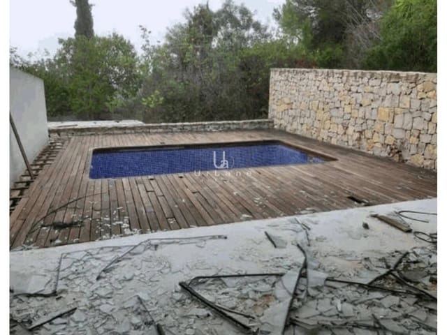 21 bedroom Hotel for sale in Vilamarxant / Villamarchante - € 763,440 (Ref: 10010088)