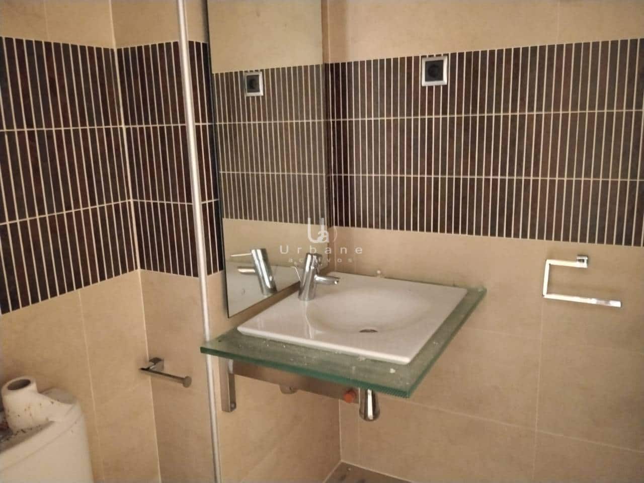 2 soveværelse Lejlighed til salg i Los Alcazares med swimmingpool - € 185.000 (Ref: 10010089)