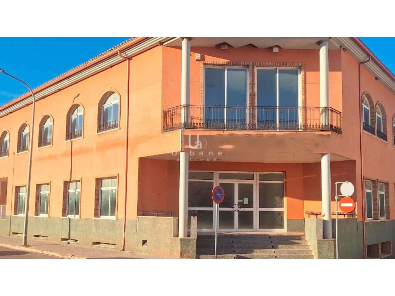 Commercial for sale in Castello de Rugat - € 350,000 (Ref: 10010091)