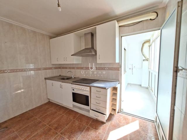 3 bedroom Flat for sale in La Alberca, Murcia city - € 120,000 (Ref: 10012779)