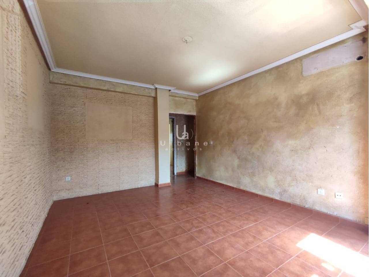 3 quarto Apartamento para venda em Alcantarilla - 96 000 € (Ref: 10024979)
