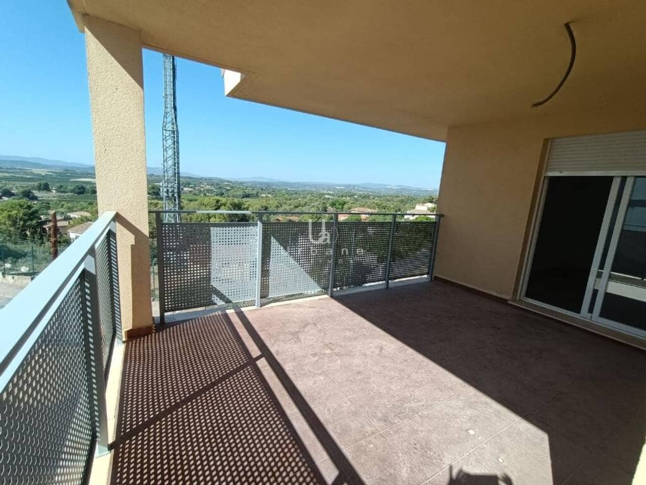 4 bedroom Villa for sale in Torrent - € 299,000 (Ref: 10040288)