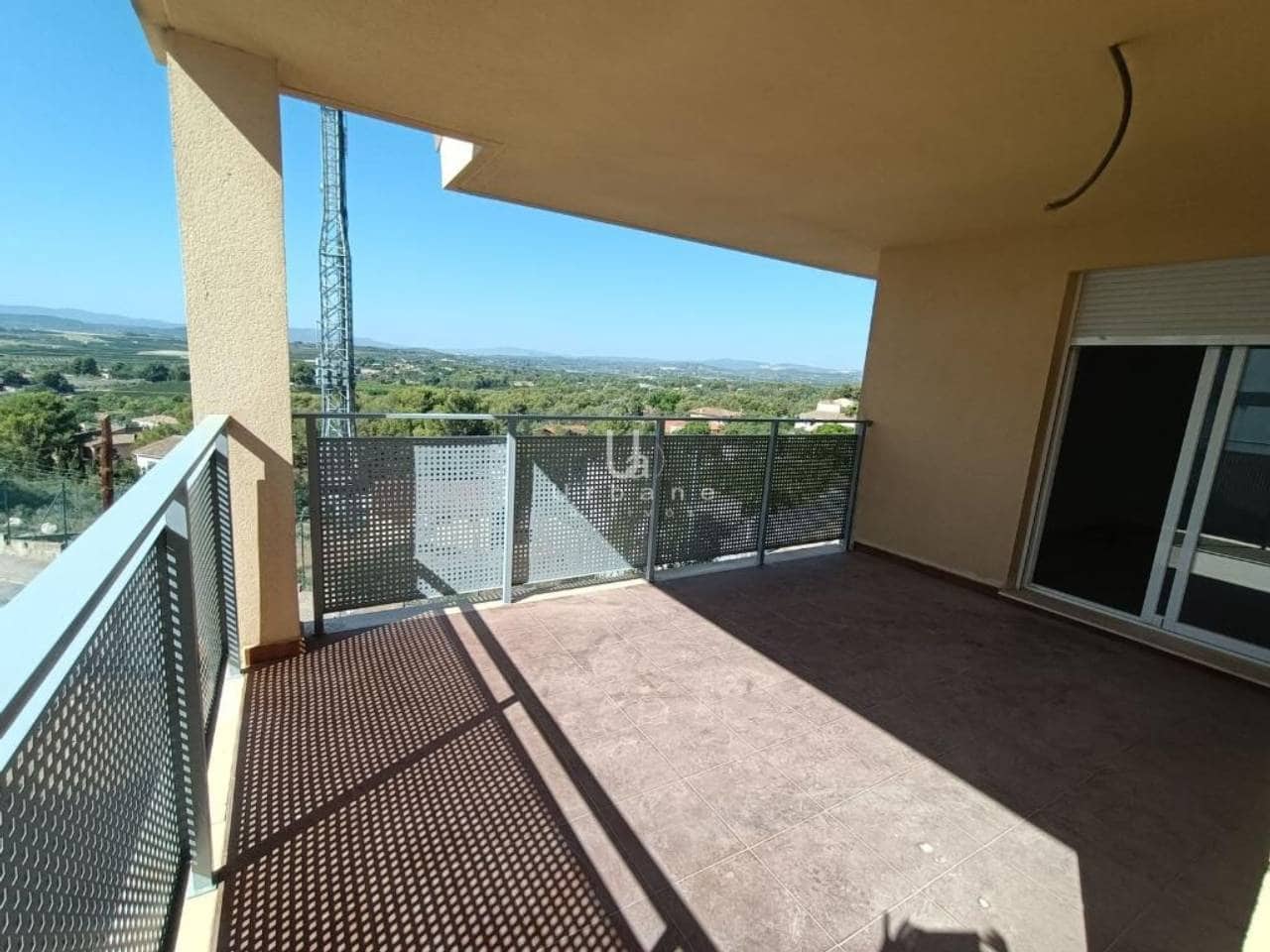 4 bedroom Villa for sale in Torrent - € 320,000 (Ref: 10040289)