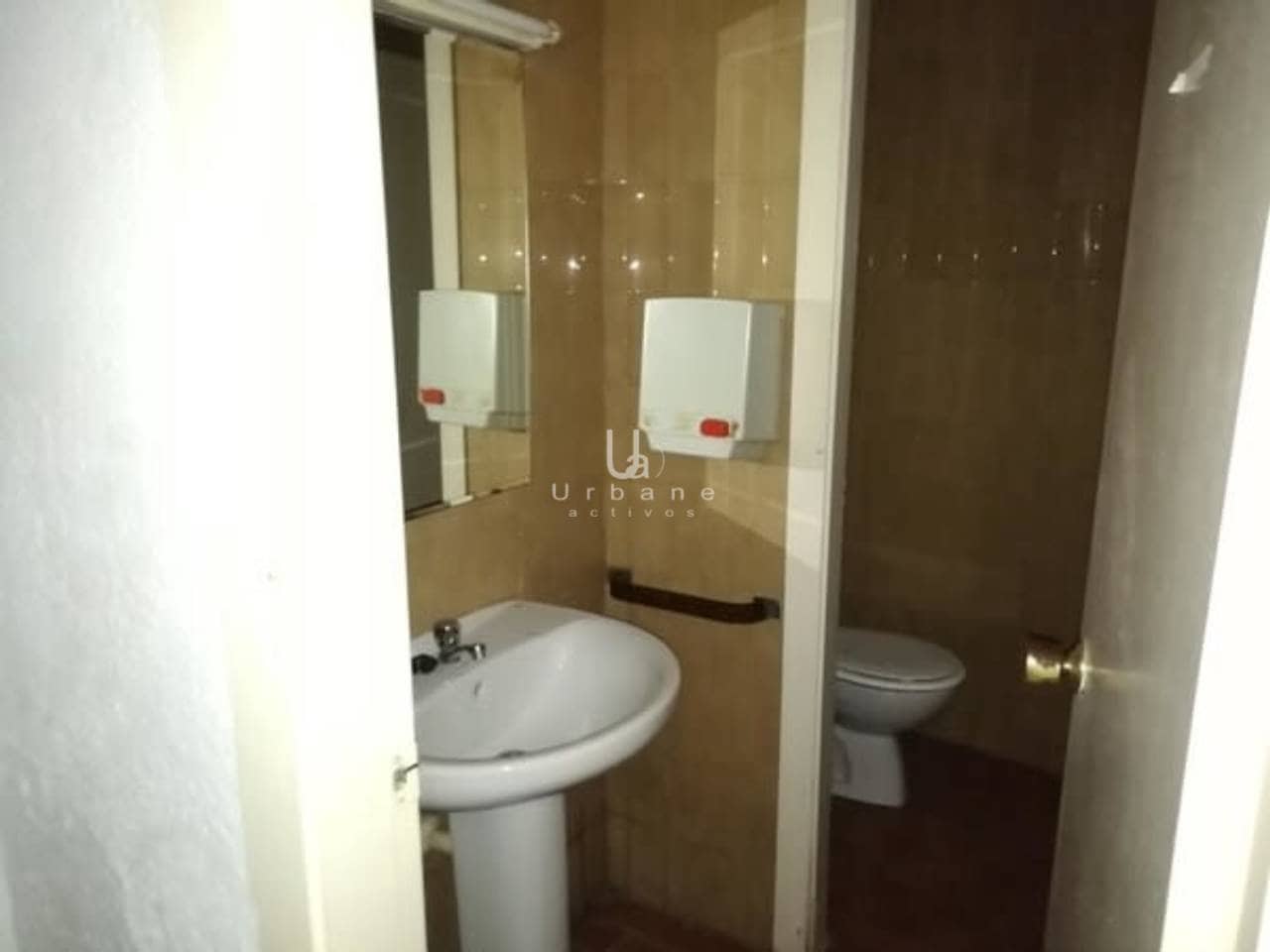 Kaupallinen myytävänä paikassa Xeraco - 106 600 € (Ref: 10040291)