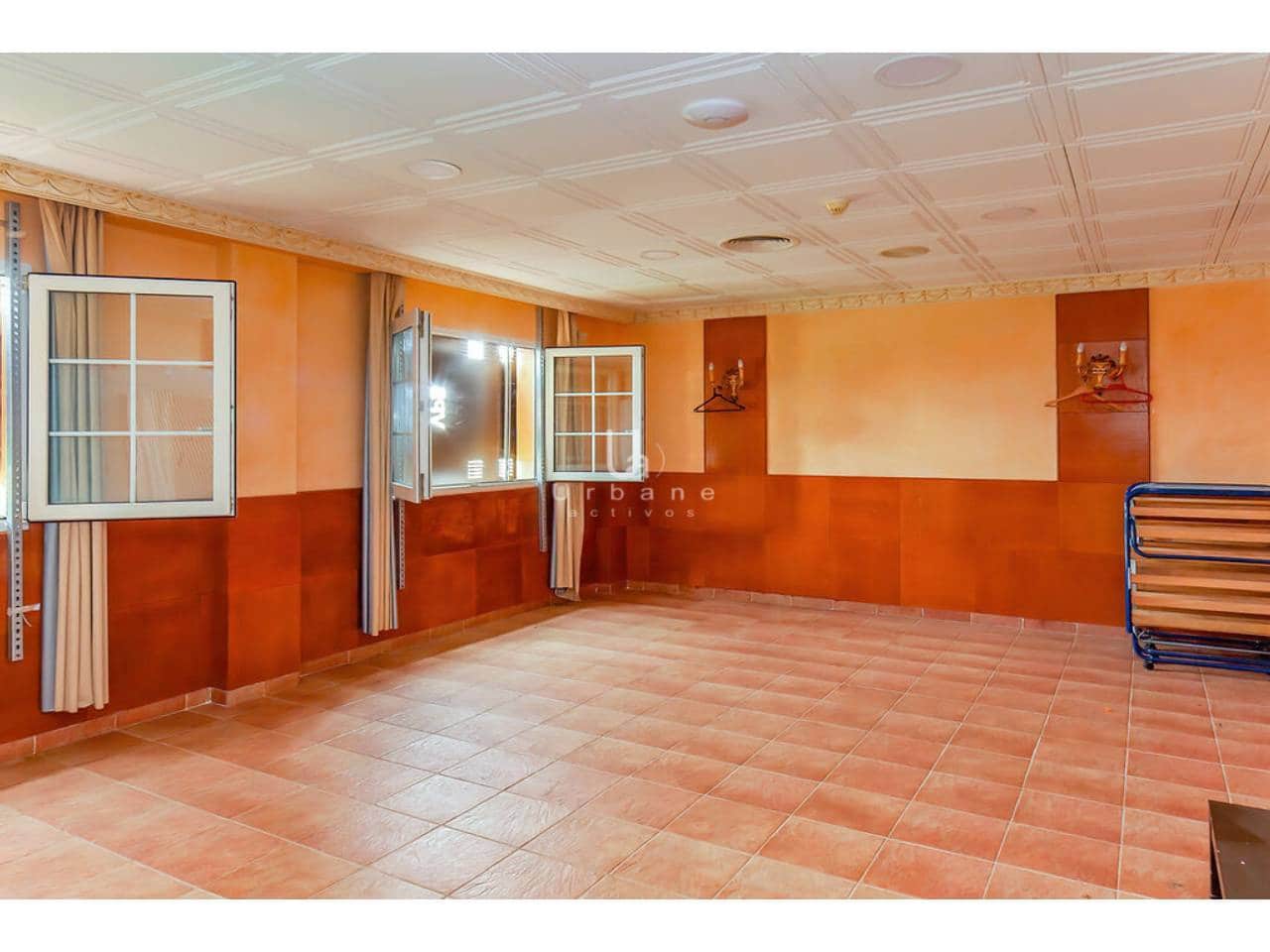 44 sovrum Hotell till salu i Jalance - 1 200 000 € (Ref: 10040292)