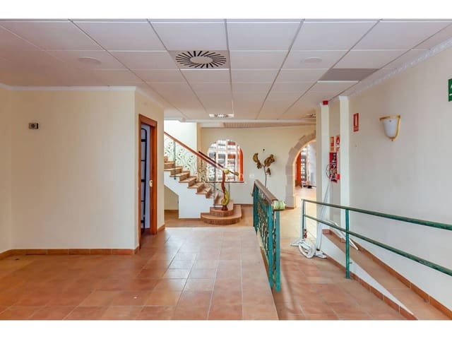 44 sovrum Hotell till salu i Jalance - 1 200 000 € (Ref: 10040292)