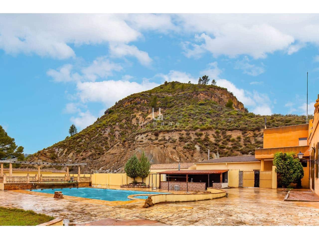 44 sovrum Hotell till salu i Jalance - 1 200 000 € (Ref: 10040292)