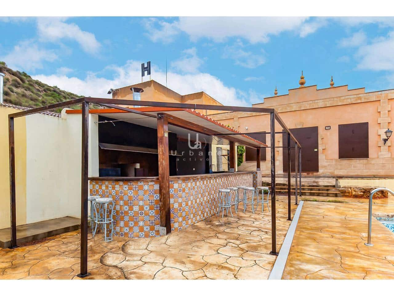 44 sovrum Hotell till salu i Jalance - 1 200 000 € (Ref: 10040292)