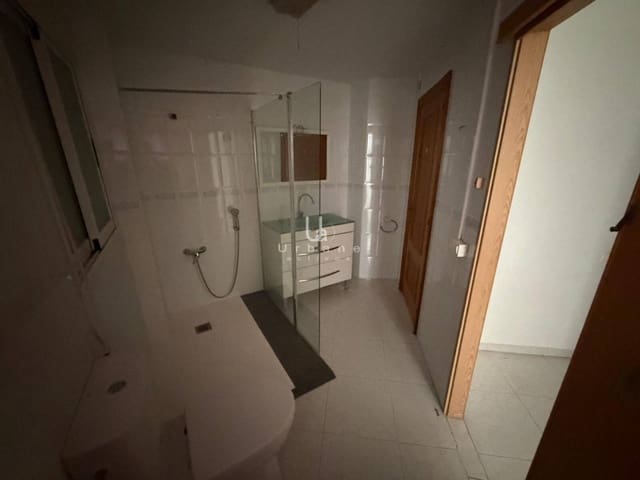 3 quarto Apartamento para venda em Vinaròs com piscina - 228 000 € (Ref: 10042428)