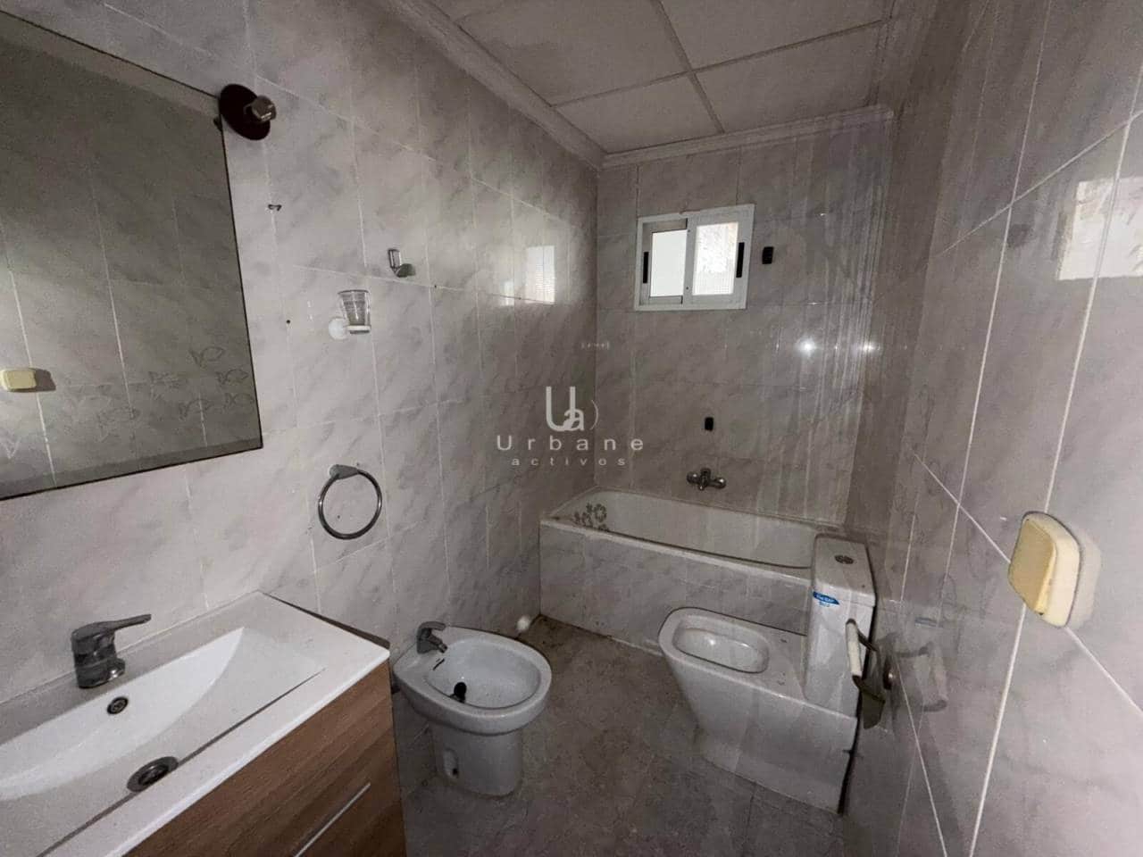 3 Zimmer Wohnung zu verkaufen in Valencia Stadt - 149.000 € (Ref: 10042429)