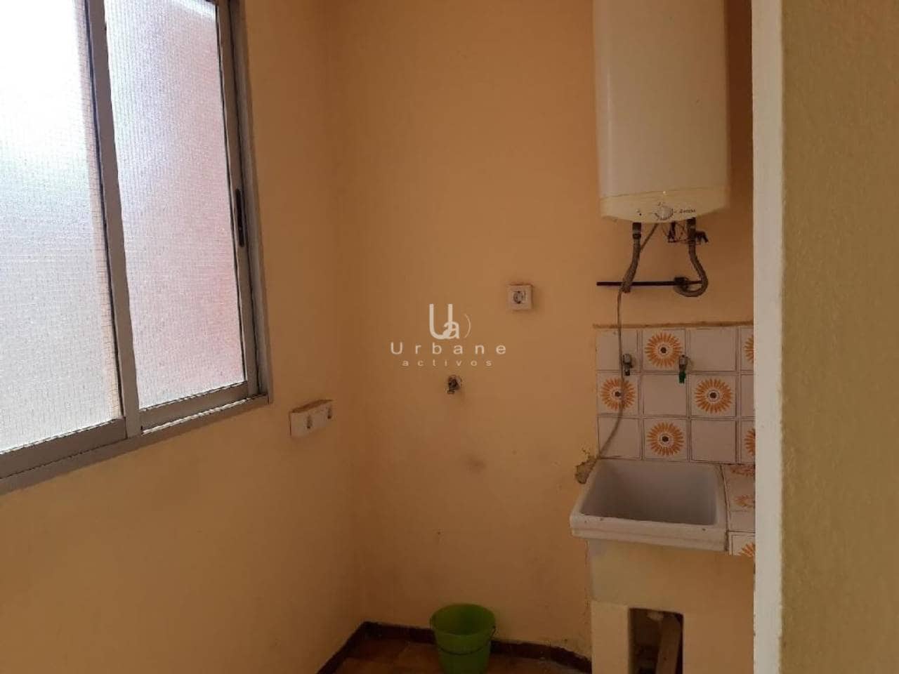 4 bedroom Flat for sale in Carcer - € 90,000 (Ref: 10042431)