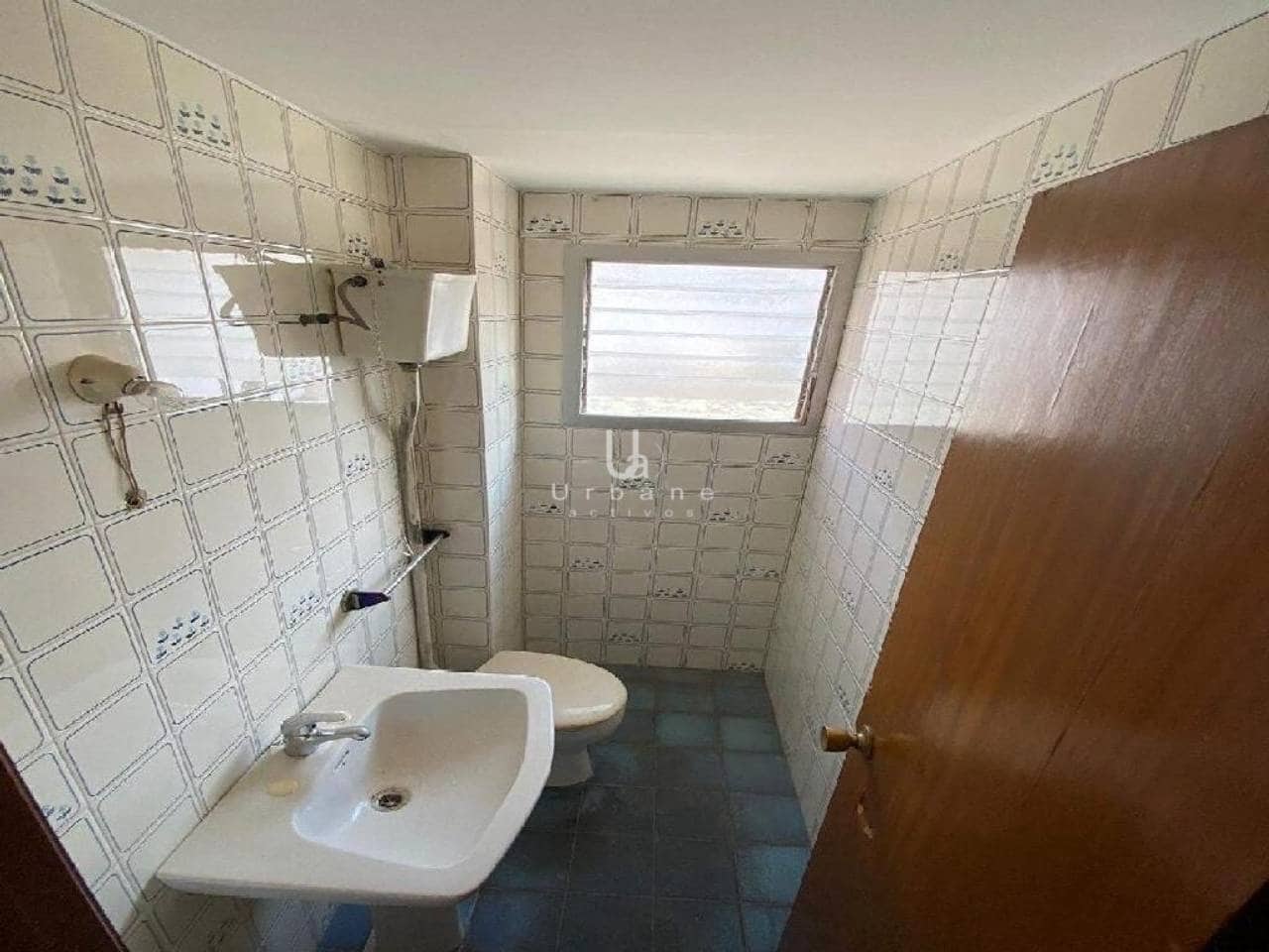 4 bedroom Flat for sale in Carcer - € 90,000 (Ref: 10042431)