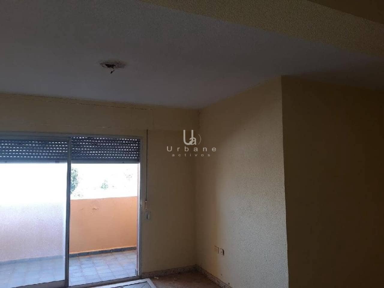 4 bedroom Flat for sale in Carcer - € 90,000 (Ref: 10042431)