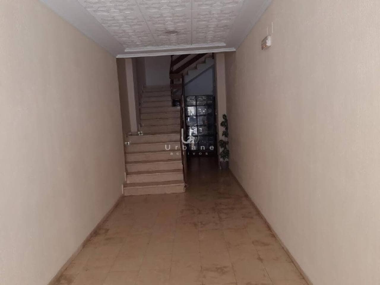 4 bedroom Flat for sale in Carcer - € 90,000 (Ref: 10042431)