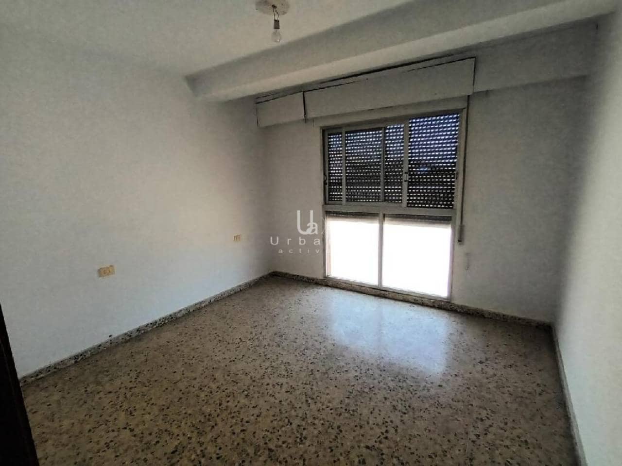 4 bedroom Flat for sale in Carcer - € 90,000 (Ref: 10042431)