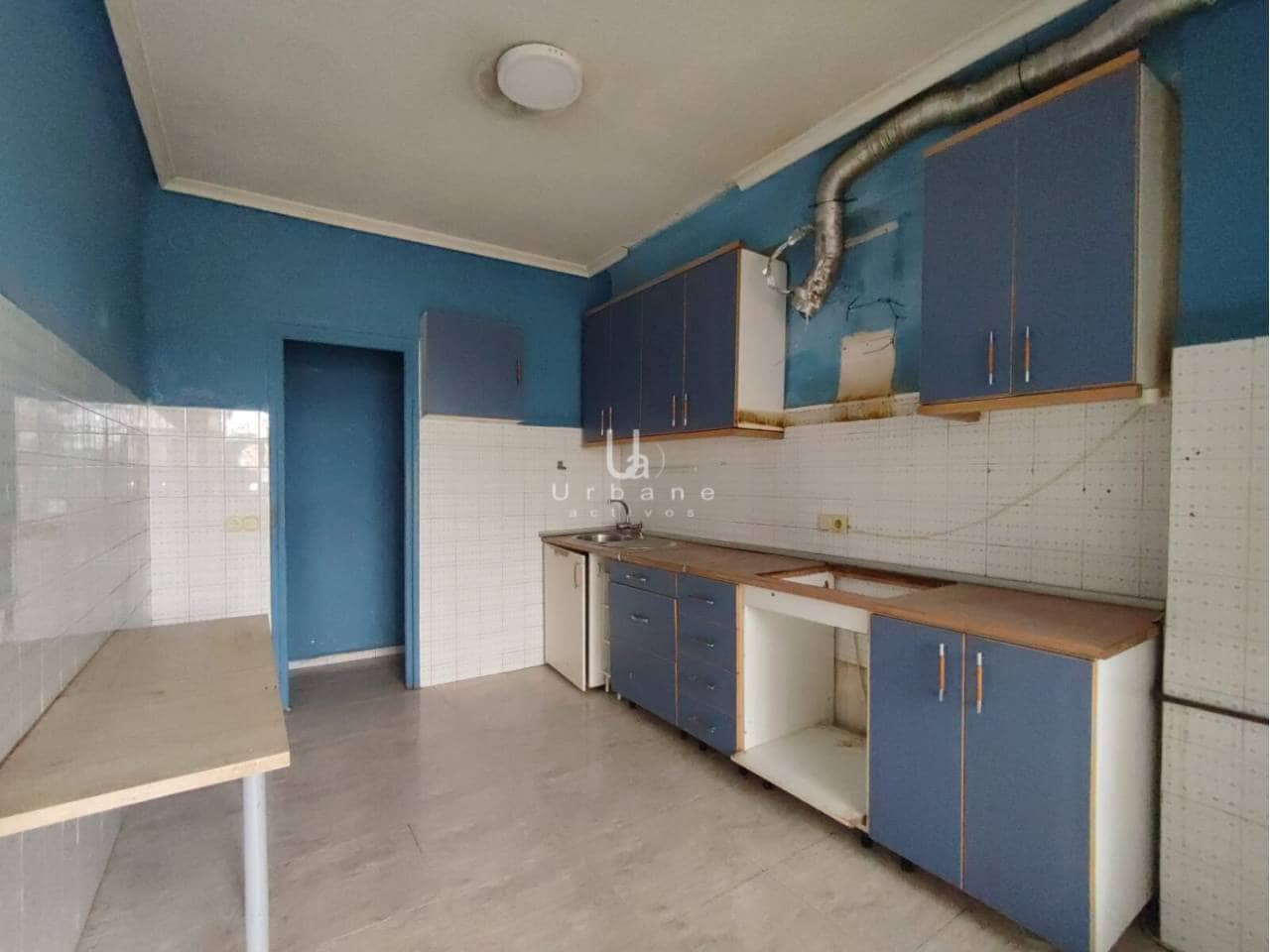 3 bedroom Flat for sale in Murcia city - € 85,000 (Ref: 10046612)