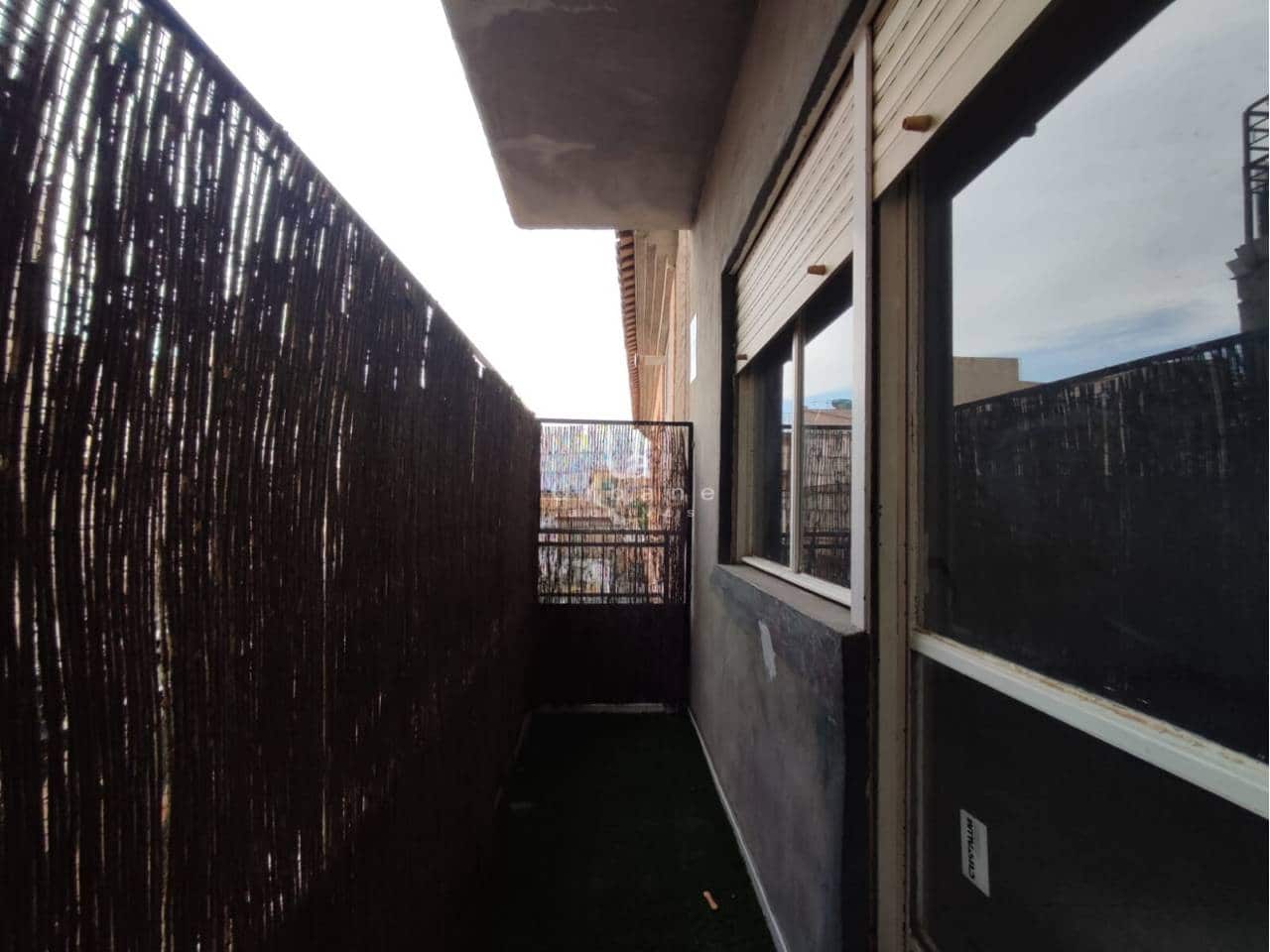 3 bedroom Flat for sale in Murcia city - € 85,000 (Ref: 10046612)