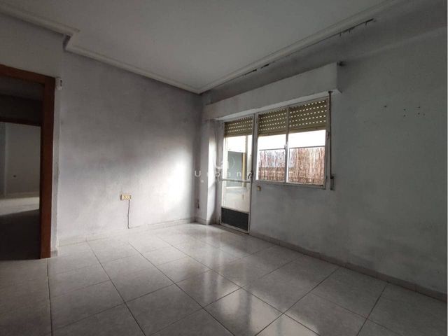 3 bedroom Flat for sale in Nonduermas, Murcia city - € 85,000 (Ref: 10046612)