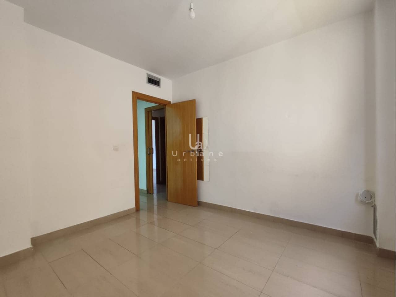 4 bedroom Townhouse for sale in Altorreal with garage - € 359,000 (Ref: 10048593)